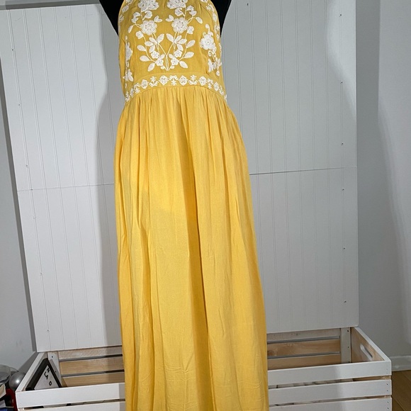 NWT Maxi Dress/Embroidered VICI/Medium/ Last One - Picture 14 of 16